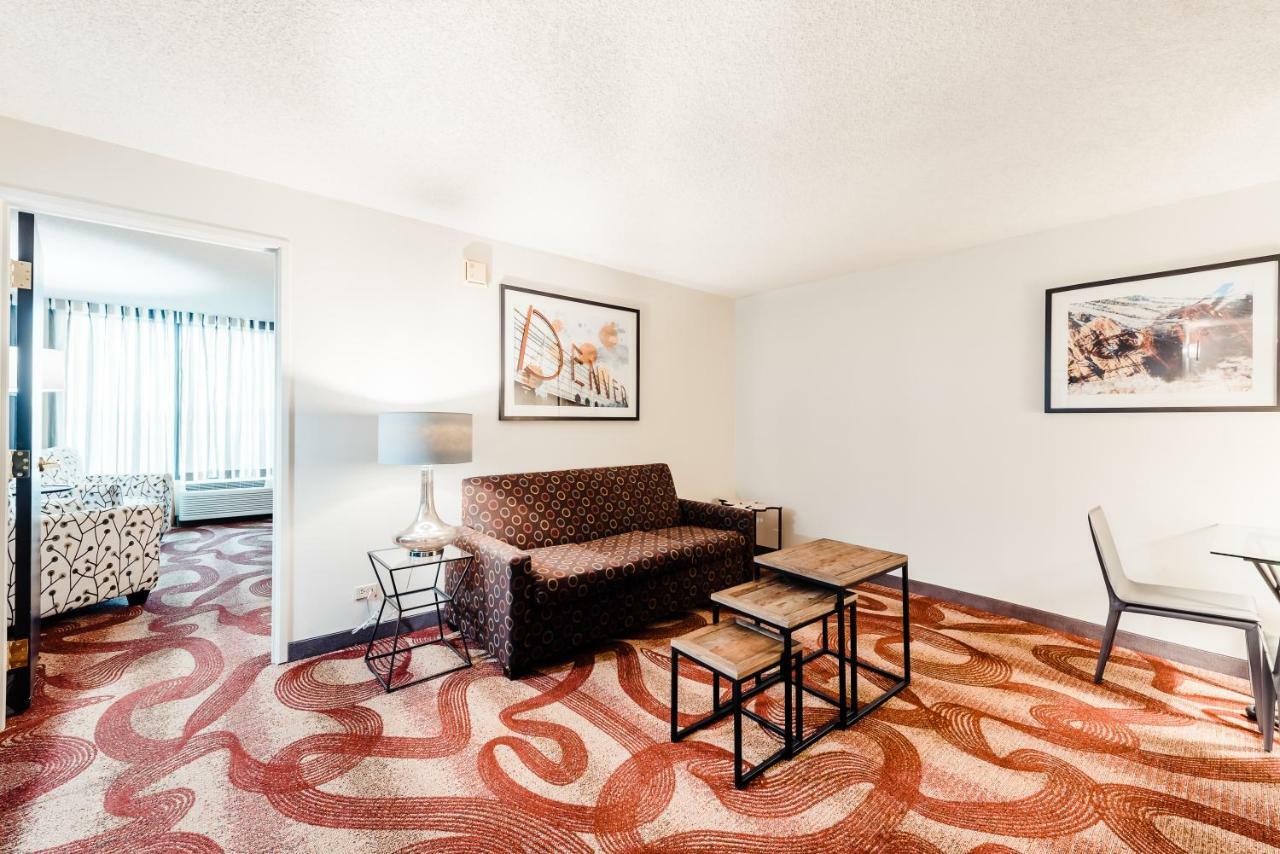 Radisson Hotel Denver-Aurora Kültér fotó