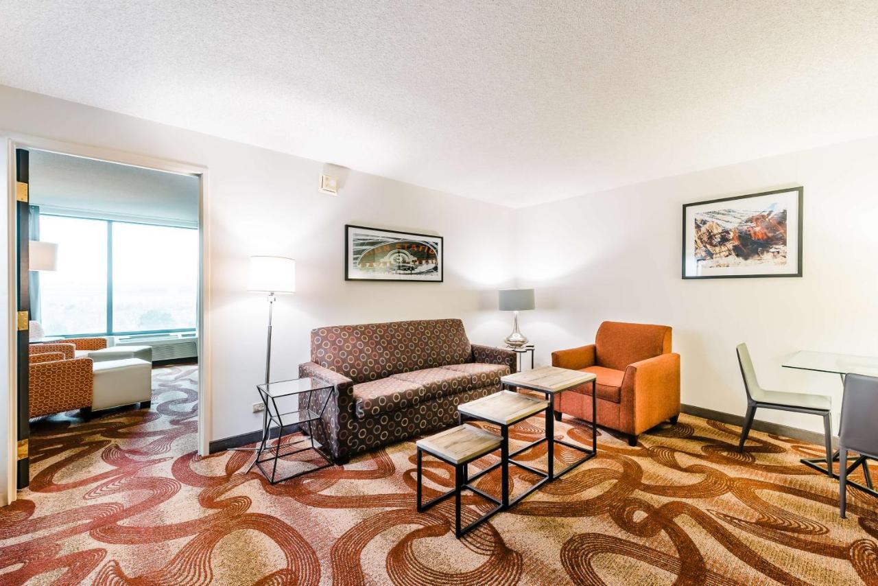 Radisson Hotel Denver-Aurora Kültér fotó